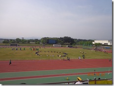 朝８時でございます