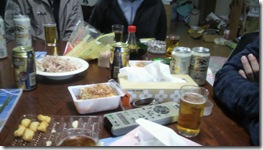 おつまみは持ち寄り