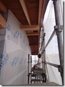 上向きの作業は辛い・・・