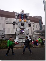 お父さんにもなぐ・・・