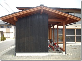 こちらも少し・・・