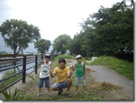 天気が良ければ後ろに常念岳が