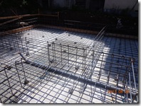 鉄筋は太いの使ってます